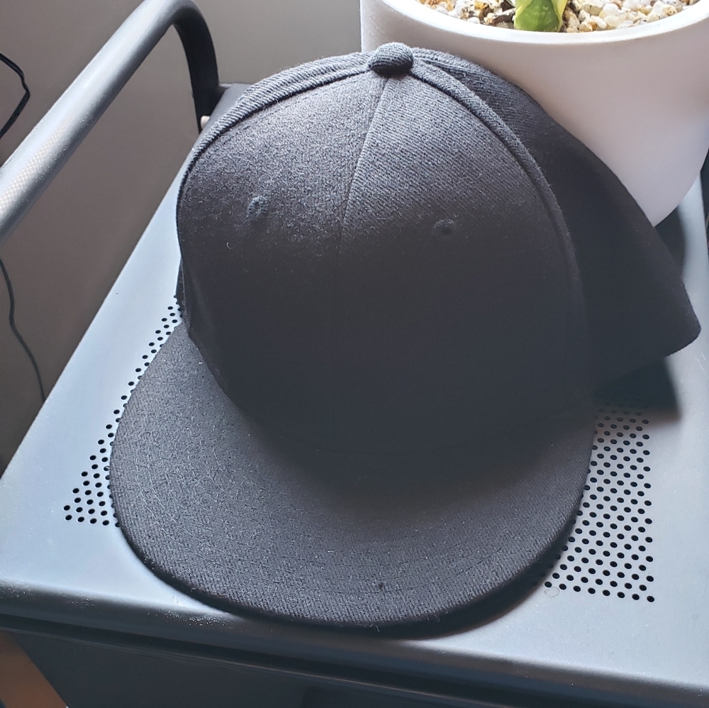 Used All Black Snapback Plain with No Decals or Logos
